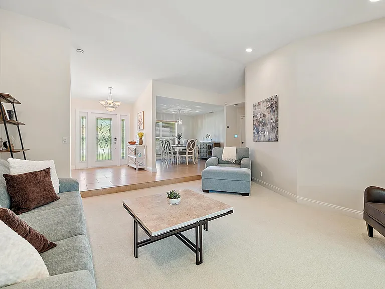 9 Bentwood Rd — Photo 19