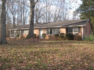 1665 Jonestown Rd, Winston Salem, NC 27103