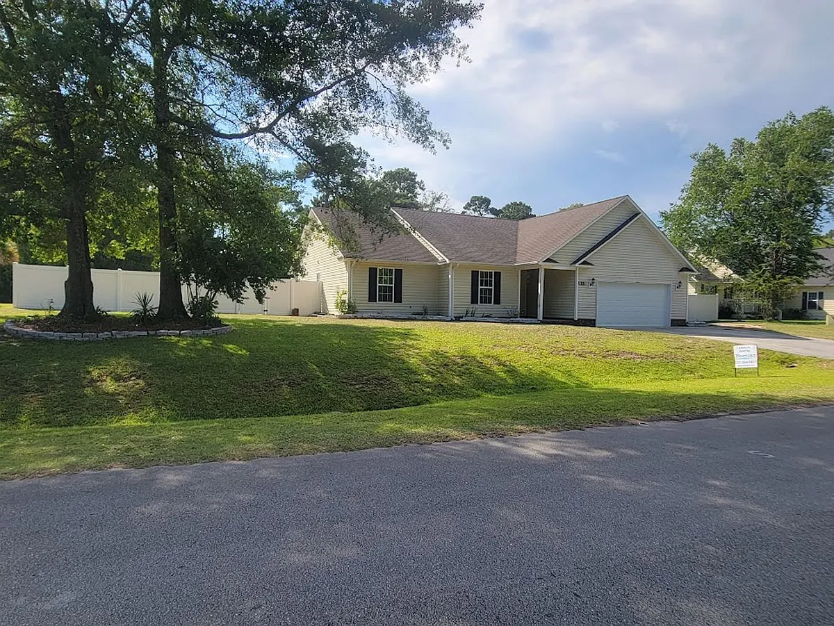 Building Photo - 211 Marsh Hen Ct