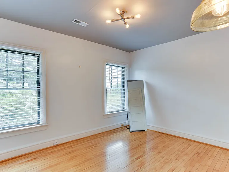 1700 Claremont Ave #2 — Photo 40