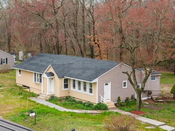 145 Texas Rd, Old Bridge, NJ 08857