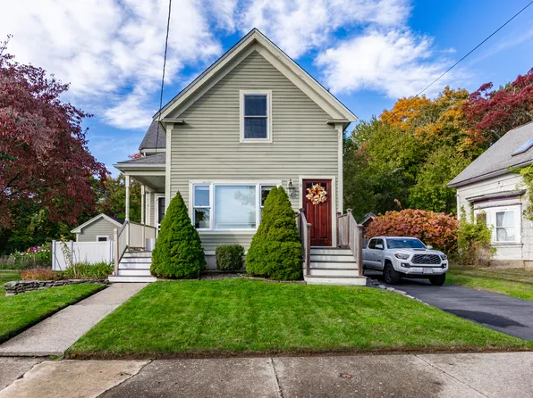 18 Highland Ave, Mansfield, MA 02048