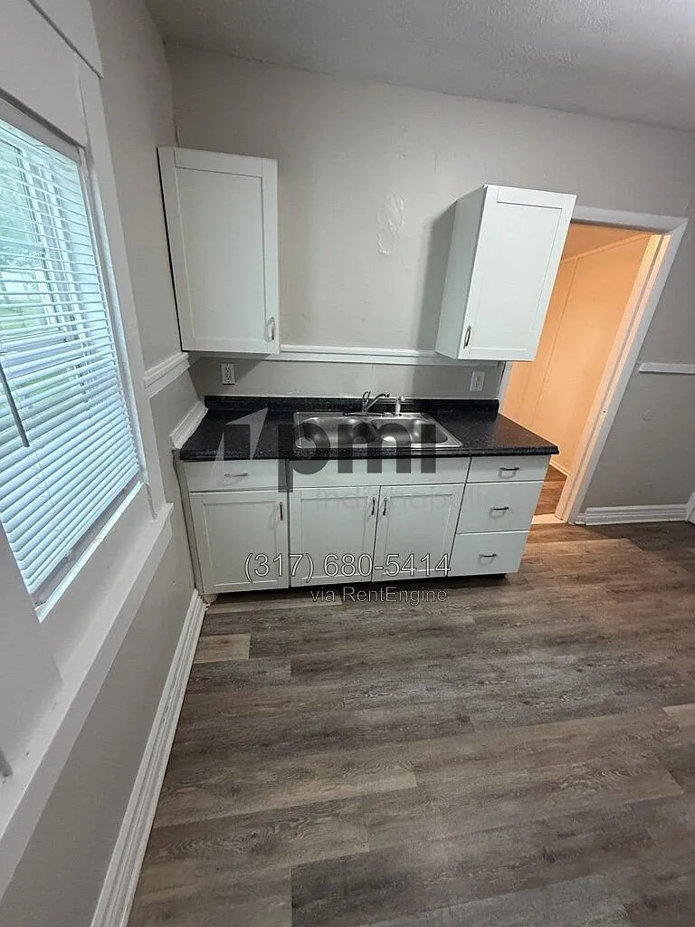 1 bed, 1.0 bath, 984 sqft, $995 — Photo 4