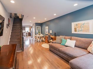 2015 Titan St, Philadelphia, PA 19146