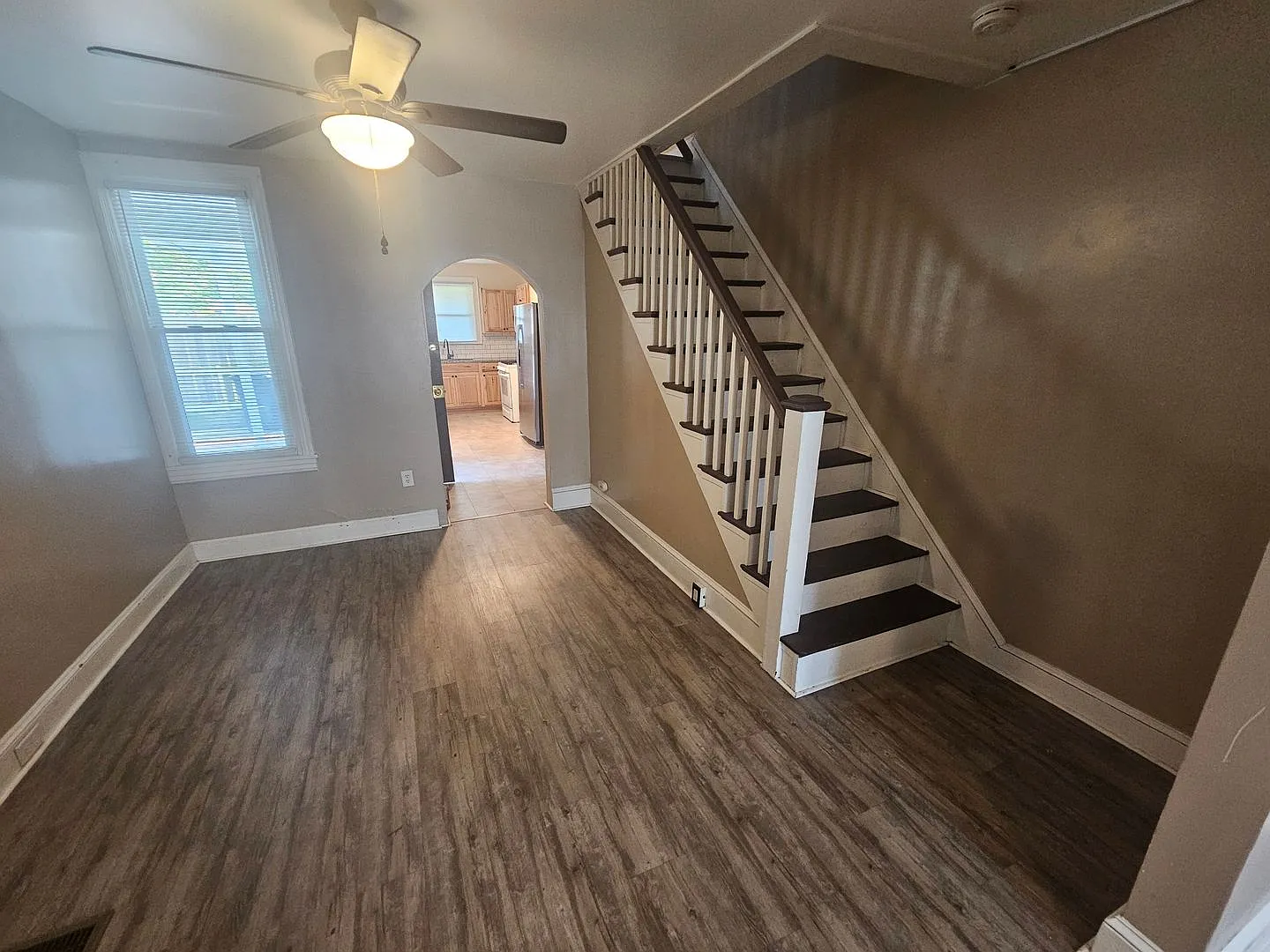 Available For Showing Now 3br/1ba. — Photo 4