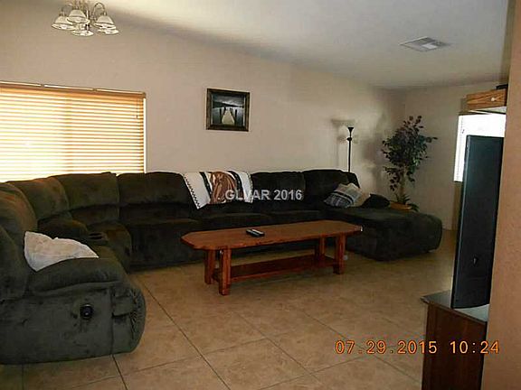 5th image of 8042 Canyons Park Ave