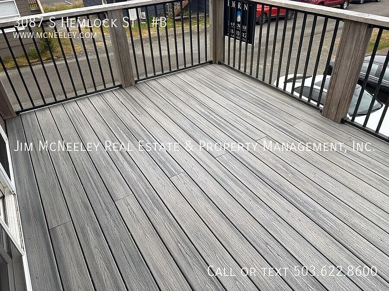 3087 S Hemlock St #B — Photo 16