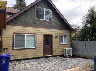 3348 NE Hancock St, Portland, OR 97212