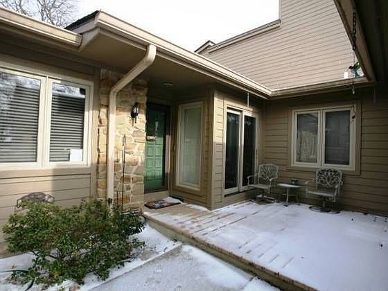 1st image of 304 Baywood Ct