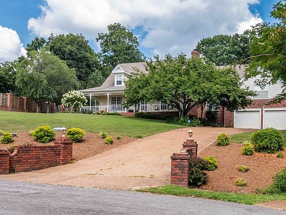 2nd image of 133 Baldridge Dr