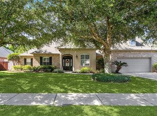 313 Shady View Ln, Covington, LA 70433