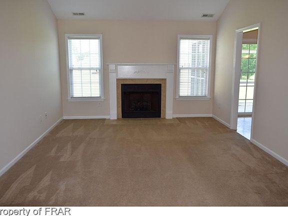 4th image of 817 Broadmore Dr