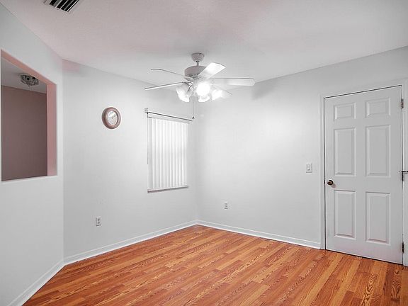 4th image of 222 Thatch Palm Ct