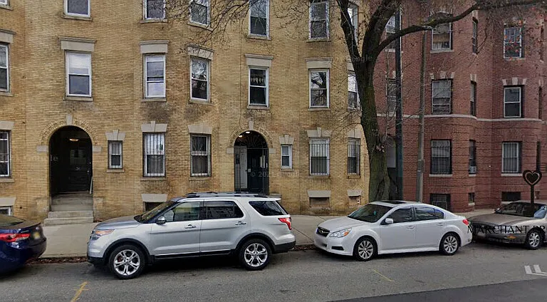 28 S Huntington Ave #B3 — Photo 16