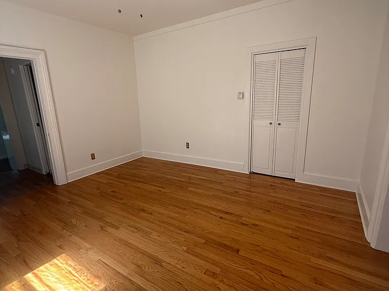 2312 H St #3 — Photo 2