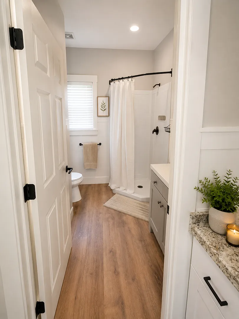 1458 E Divisadero Street — Photo 2