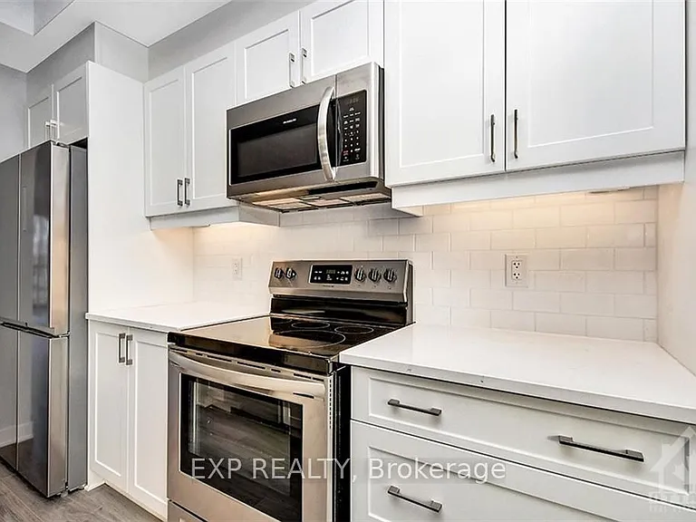 821 Mikinak Rd — Photo 19