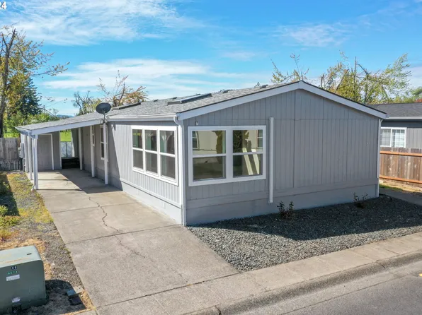 700 N Mill St Unit 51, Creswell, OR 97426
