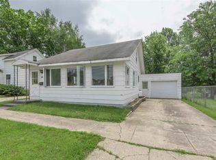 151 W Illinois St, Farwell, MI 48622