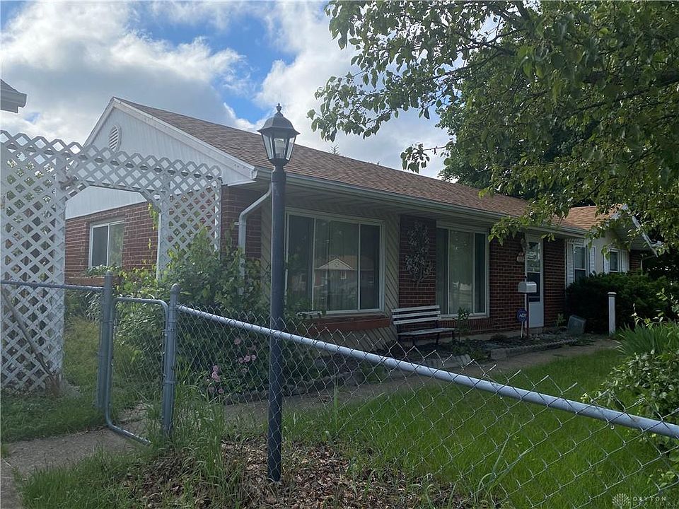 1st image of 396 Stratmore St