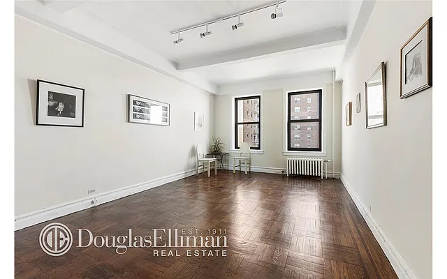 Sold by Douglas Elliman | media 16