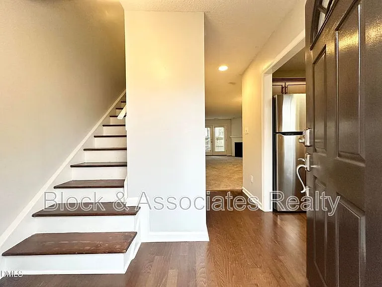 5620 Bridgetowne Way — Photo 2