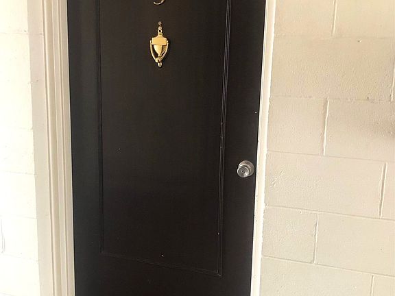 2nd image of 1 SW Sunnylea Cres #5