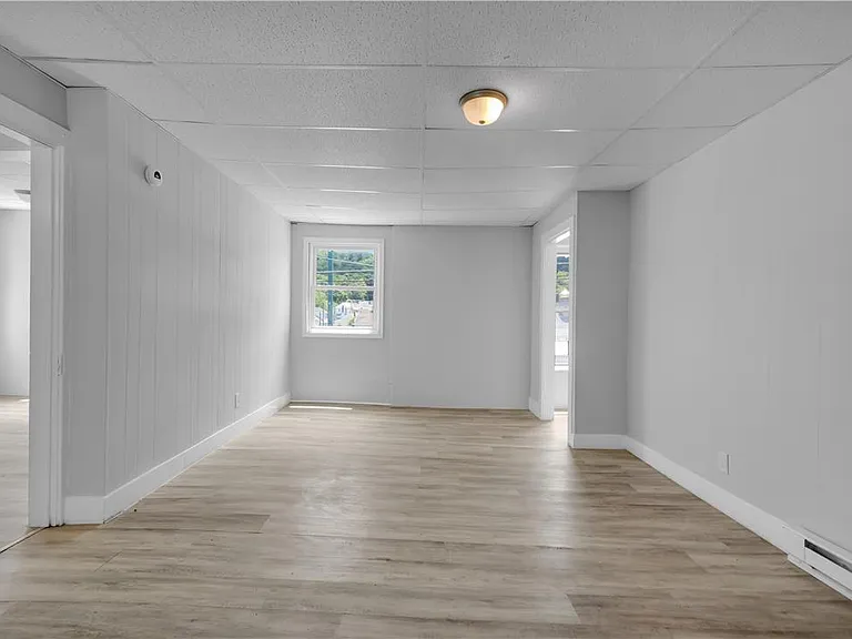 149 W Ridge St #2A — Photo 9