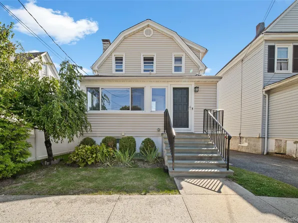 7 Edgewater Place, Larchmont, NY 10538