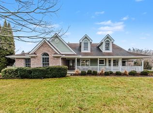 9055 Yorkshire Dr, Saline, MI