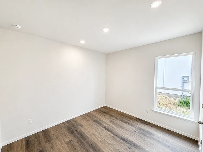 1619 Crooked River Ct — Photo 7