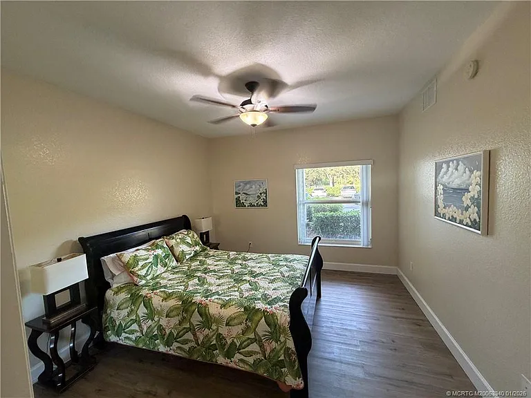 4210 Gator Trace Ave #B — Photo 13