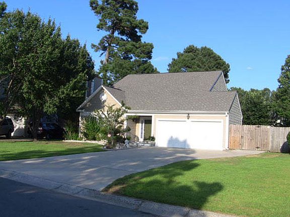 2nd image of 8418 Old Carriage Ct