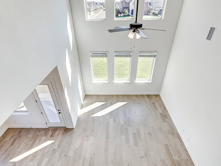 920 Old Garden Rd — Photo 11