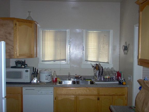 4th image of 427 N Ogden Dr