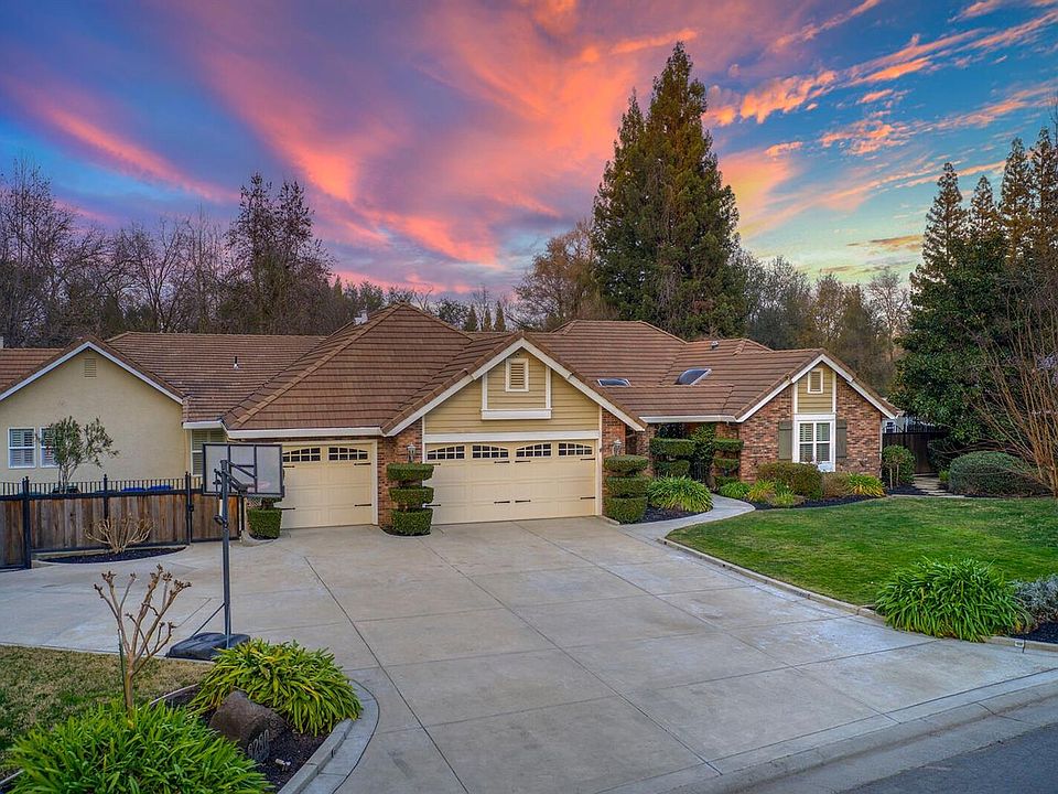 1st image of 8280 Country Lake Dr