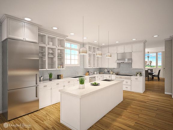 2nd image of 14 Bell Cir