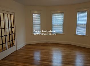 35 Sheafe St #1, Chestnut Hill, MA 02467
