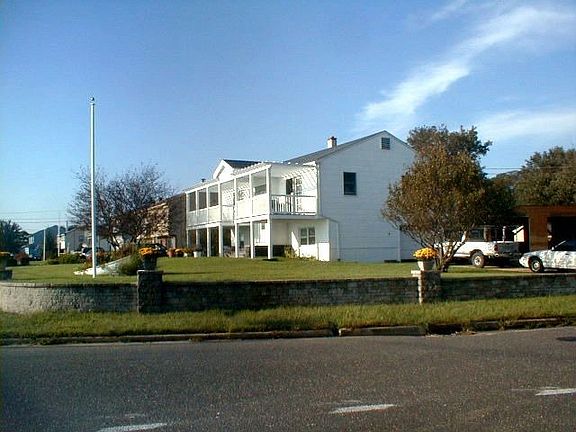 Highland Avenue side