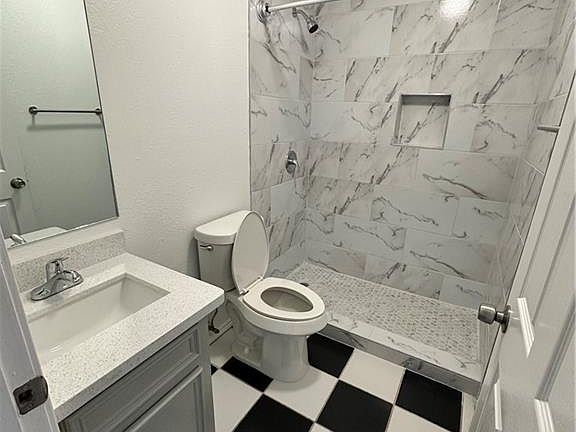 5th image of 3703 W Zelma St Unit 3