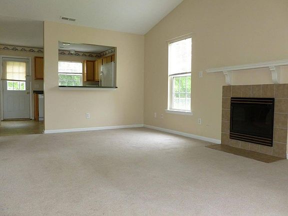 3rd image of 1124 Pueblo Dr