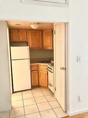 Rented by Oxford Property Group | media 11