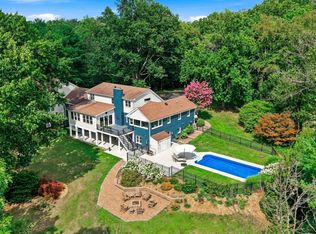199 Oak Hill Dr, Stephens City, VA 22655