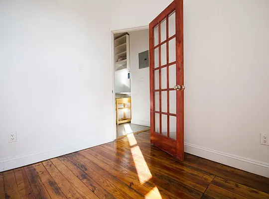 Rented by Terra Magia Inc | media 8