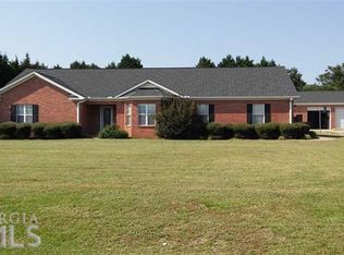 100 Blue Meadow Dr, Kathleen, GA 31047