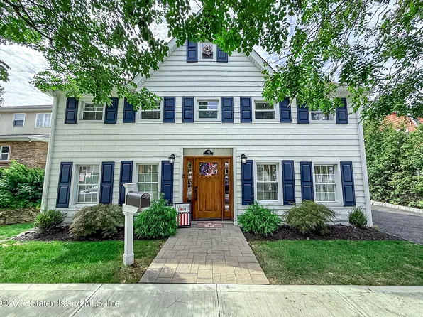 146 Bentley St, Staten Island, NY 10307