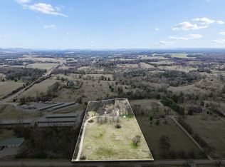 1019 Hilton Ln, Castalian Springs, TN 37031
