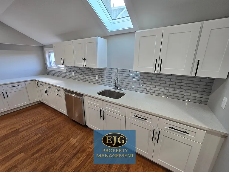116 Old Homestead Hwy #1 — Photo 4