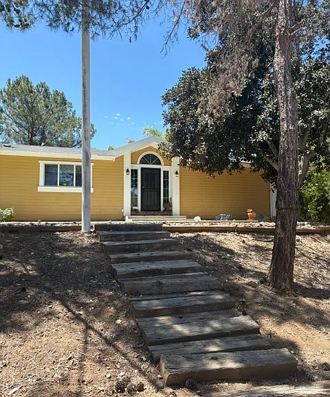 26960 Delridge Ln — Photo 1