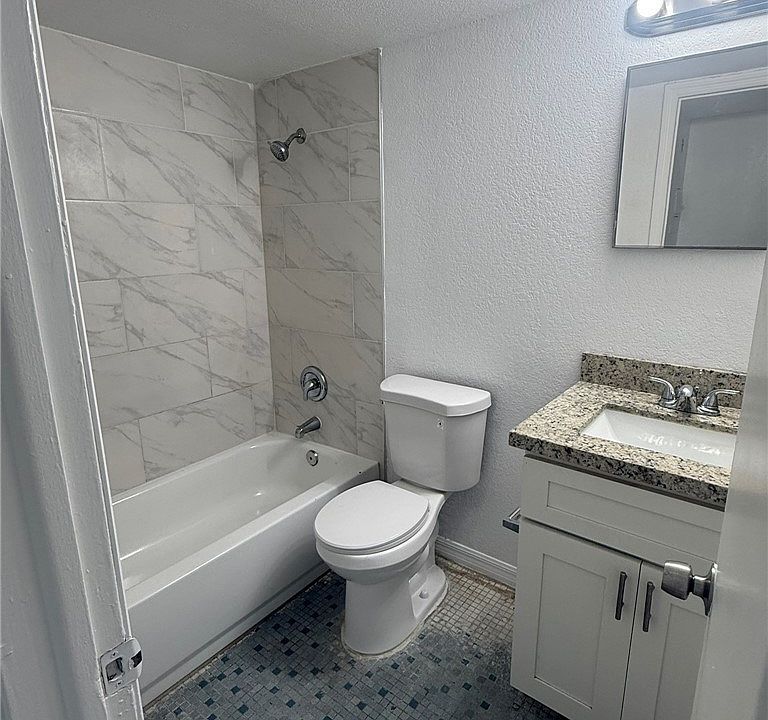 1st image of 2452 Stella St APT 101